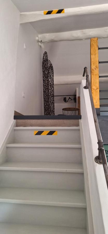 몽투 Loft En Duplex Au Mas De La Restanque 아파트 외부 사진
